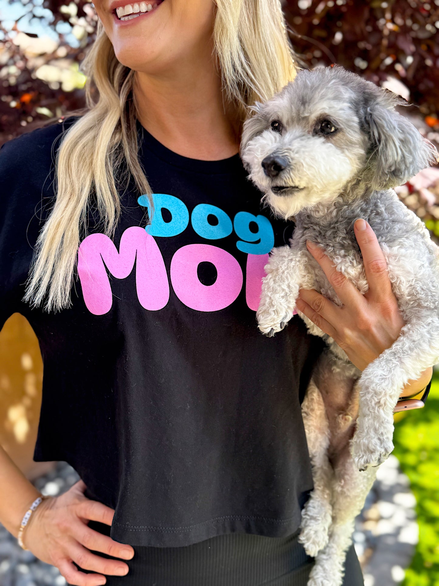 Dog Mom Colorful Cropped T-Shirt